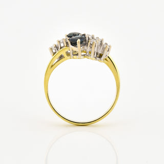 Saphirring aus 585 Gelb- und Weißgold mit Brillant, nachhaltiger second hand Schmuck perfekt aufgearbeitet