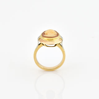 Ring aus 585 Gelb- und Weißgold mit Kamee/Gemme, nachhaltiger second hand Schmuck perfekt aufgearbeitet