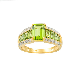 Ring aus 585 Gelb- und Weißgold mit Peridot und Diamant, nachhaltiger second hand Schmuck perfekt aufgearbeitet