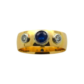 Saphirring aus 585 Gelb- und Weißgold mit Brillant, nachhaltiger second hand Schmuck perfekt aufgearbeitet