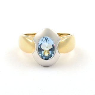 Ring aus 585 Gelb- und Weißgold mit Topas, nachhaltiger second hand Schmuck perfekt aufgearbeitet