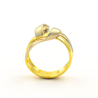 Ring aus 585 Gelb- und Weißgold, nachhaltiger second hand Schmuck perfekt aufgearbeitet