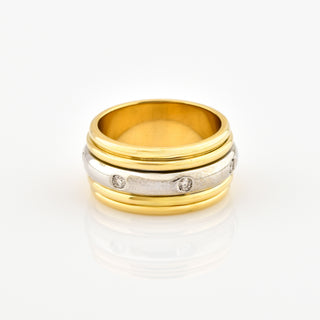 Brillantring aus 750 Gelb- und Weißgold, nachhaltiger second hand Schmuck perfekt aufgearbeitet