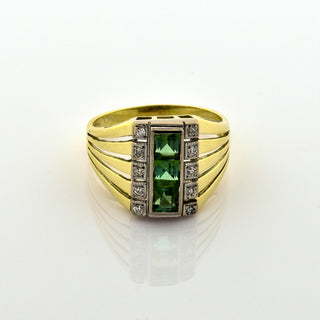 Ring aus 585 Gelb- und Weißgold mit Turmalin und Diamant, nachhaltiger second hand Schmuck perfekt aufgearbeitet