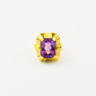 Ring aus 585 Gelbgold mit Amethyst, nachhaltiger second hand Schmuck perfekt aufgearbeitet