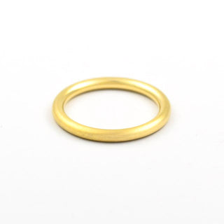 Ring aus 750 Gelbgold, nachhaltiger second hand Schmuck perfekt aufgearbeitet