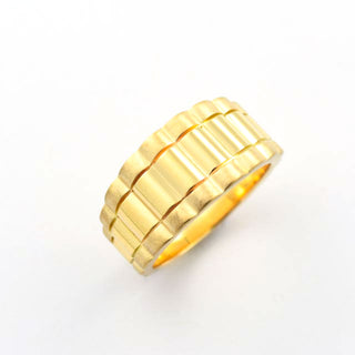 Ring aus 750 Gelbgold, nachhaltiger second hand Schmuck perfekt aufgearbeitet