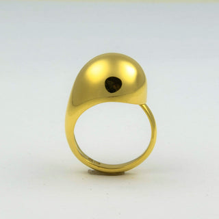 Ring aus 750 Gelbgold, nachhaltiger second hand Schmuck perfekt aufgearbeitet
