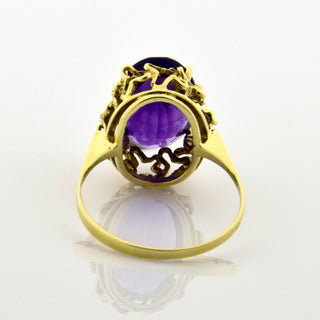Ring aus 585 Gelbgold mit Amethyst, nachhaltiger second hand Schmuck perfekt aufgearbeitet