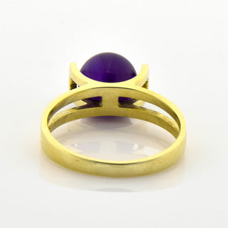 Ring aus 585 Gelbgold mit Amethyst, nachhaltiger second hand Schmuck perfekt aufgearbeitet