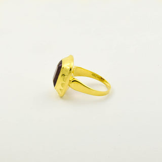 Ring aus 585 Gelbgold mit Amethyst, nachhaltiger second hand Schmuck perfekt aufgearbeitet