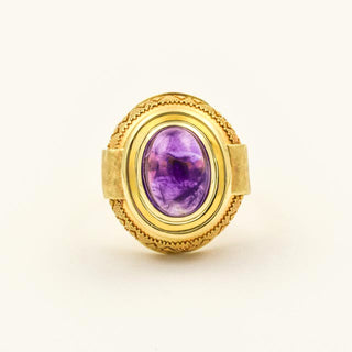 Ring aus 585 Gelbgold mit Amethyst, nachhaltiger second hand Schmuck perfekt aufgearbeitet