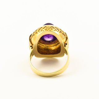 Ring aus 585 Gelbgold mit Amethyst, nachhaltiger second hand Schmuck perfekt aufgearbeitet
