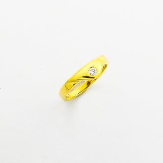 Ring aus 585 Gelbgold mit Brillant, nachhaltiger second hand Schmuck perfekt aufgearbeitet