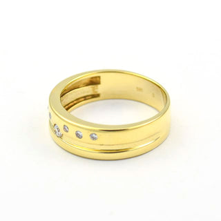 Brillantring aus 585 Gelbgold, nachhaltiger second hand Schmuck perfekt aufgearbeitet