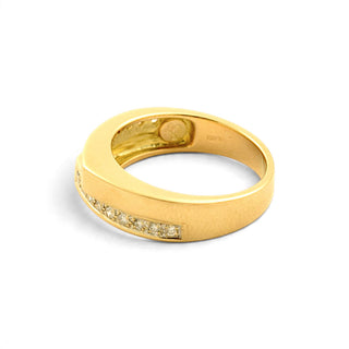 Brillantring aus 750 Gelbgold, nachhaltiger second-hand Schmuck perfekt aufgearbeitet