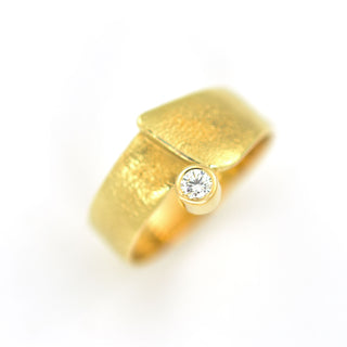 Brillantring aus 750 Gelbgold, nachhaltiger second hand Schmuck perfekt aufgearbeitet