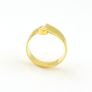 Brillantring aus 750 Gelbgold, nachhaltiger second hand Schmuck perfekt aufgearbeitet