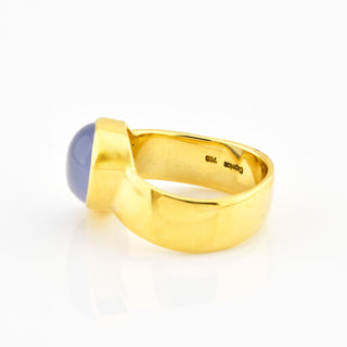 Ring aus 750 Gelbgold mit Chalcedon, nachhaltiger second hand Schmuck perfekt aufgearbeitet