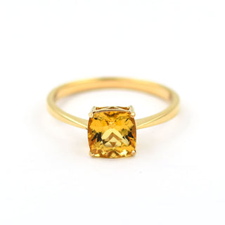 Ring aus 585 Gelbgold mit Citrin, nachhaltiger second hand Schmuck perfekt aufgearbeitet