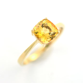 Ring aus 585 Gelbgold mit Citrin, nachhaltiger second hand Schmuck perfekt aufgearbeitet
