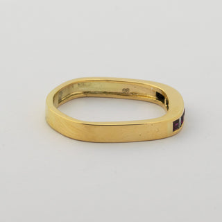 Rubinring aus 585 Gelbgold mit Diamant, nachhaltiger second hand Schmuck perfekt aufgearbeitet