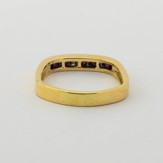 Rubinring aus 585 Gelbgold mit Diamant, nachhaltiger second hand Schmuck perfekt aufgearbeitet