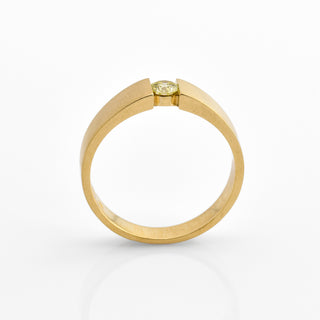 Brillantring aus 585 Gelbgold, nachhaltiger second hand Schmuck perfekt aufgearbeitet