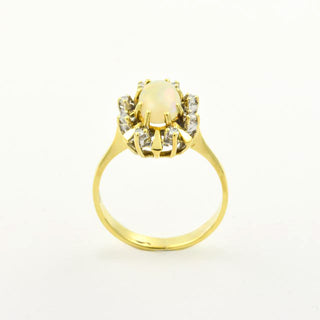 Ring aus 585 Gelbgold mit Opal und Diamant, nachhaltiger second hand Schmuck perfekt aufgearbeitet