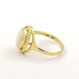 Ring aus 585 Gelbgold mit Opal, nachhaltiger second hand Schmuck perfekt aufgearbeitet
