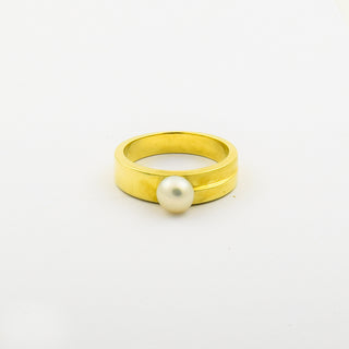 Perlring aus 585 Gelbgold mit Perle, nachhaltiger second hand Schmuck perfekt aufgearbeitet