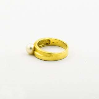 Perlring aus 585 Gelbgold mit Perle, nachhaltiger second hand Schmuck perfekt aufgearbeitet