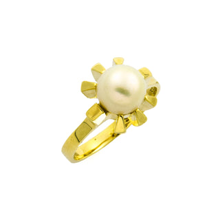 Ring aus 585 Gelbgold mit Perle, nachhaltiger second hand Schmuck perfekt aufgearbeitet