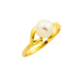 Ring aus 750 Gelbgold mit Perle, nachhaltiger second hand Schmuck perfekt aufgearbeitet