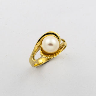Perlring aus 585 Gelbgold, nachhaltiger second hand Schmuck perfekt aufgearbeitet