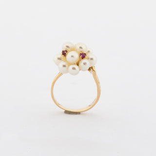 Ring aus 585 Gelbgold mit Perle und Rubin, vintage, nachhaltiger second hand Schmuck perfekt aufgearbeitet