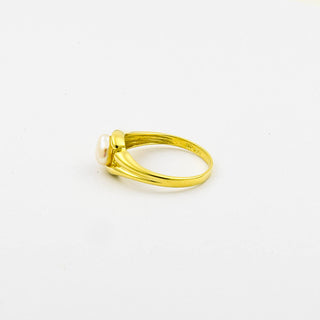 Ring aus 585 Gelbgold mit Perle und Diamant, nachhaltiger second hand Schmuck perfekt aufgearbeitet