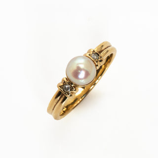 Perlenring aus 585 Gelbgold mit Brillant, nachhaltiger second hand Schmuck perfekt aufgearbeitet
