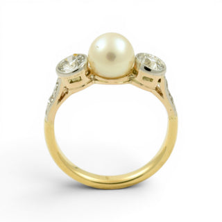 Perlenring aus 750 Gelbgold mit Brillant und Diamant, nachhaltiger second-hand Schmuck perfekt aufgearbeitet