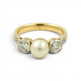 Perlenring aus 750 Gelbgold mit Brillant und Diamant, nachhaltiger second-hand Schmuck perfekt aufgearbeitet