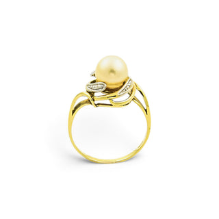 Ring aus 585 Gelbgold mit Perle, nachhaltiger second hand Schmuck perfekt aufgearbeitet