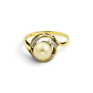 Ring aus 585 Gelbgold mit Perle, nachhaltiger second hand Schmuck perfekt aufgearbeitet