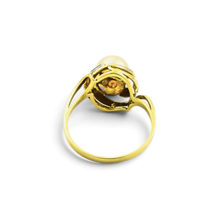 Ring aus 585 Gelbgold mit Perle, nachhaltiger second hand Schmuck perfekt aufgearbeitet