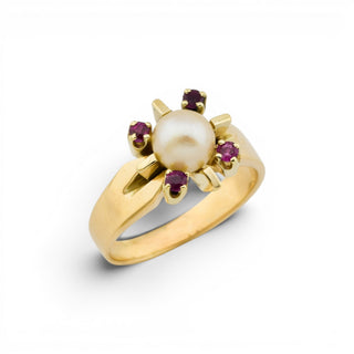 Perlenring aus 585 Gelbgold mit Rubin, nachhaltiger second-hand Schmuck perfekt aufgearbeitet