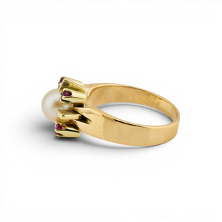 Perlenring aus 585 Gelbgold mit Rubin, nachhaltiger second-hand Schmuck perfekt aufgearbeitet