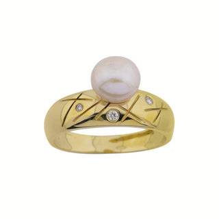 Ring aus 585 Gelbgold mit Perle und Diamant, nachhaltiger second hand Schmuck perfekt aufgearbeitet