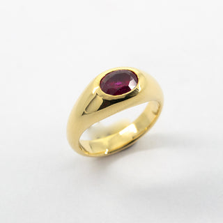 Rubinring aus 750 Gelbgold, hochwertiger second hand Schmuck perfekt aufgearbeitet