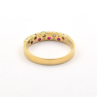 Rubinring aus 585 Gelbgold mit Brillant, nachhaltiger second hand Schmuck perfekt aufgearbeitet