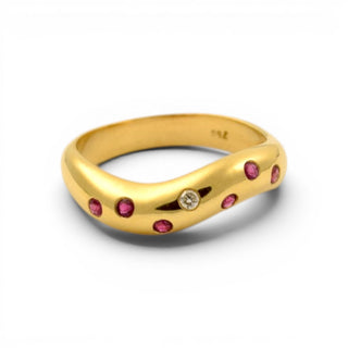 Rubinring aus 750 Gelbgold mit Brillant, nachhaltiger second-hand Schmuck perfekt aufgearbeitet