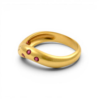 Rubinring aus 750 Gelbgold mit Brillant, nachhaltiger second-hand Schmuck perfekt aufgearbeitet